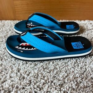 Reef sandals